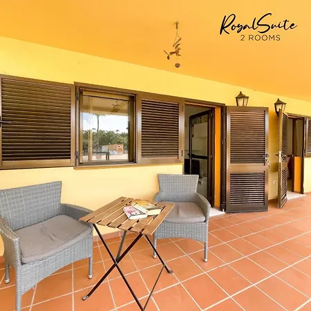 B-rent Royal 2 Bed Pool Barbecue&relax Apartment Corralejo