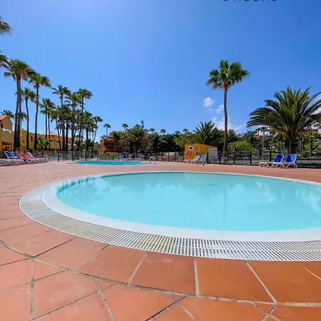 B-rent Royal 2 Bed Pool Barbecue & Relax Lägenhet Corralejo