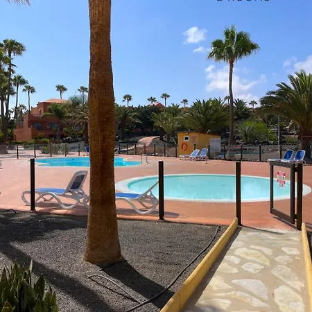 B-rent Royal 2 Bed Pool Barbecue & Relax Lägenhet Corralejo