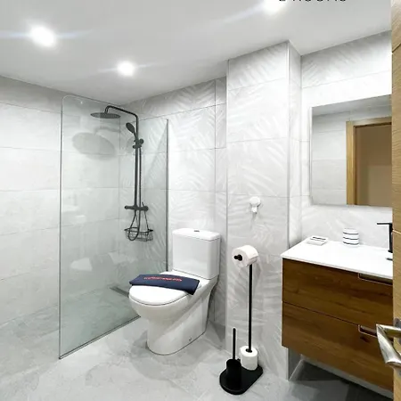 Lägenhet B-rent Royal 2 Bed Pool Barbecue & Relax