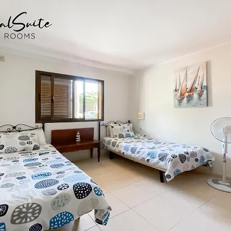 B-rent Royal 2 Bed Pool Barbecue & Relax Lägenhet *